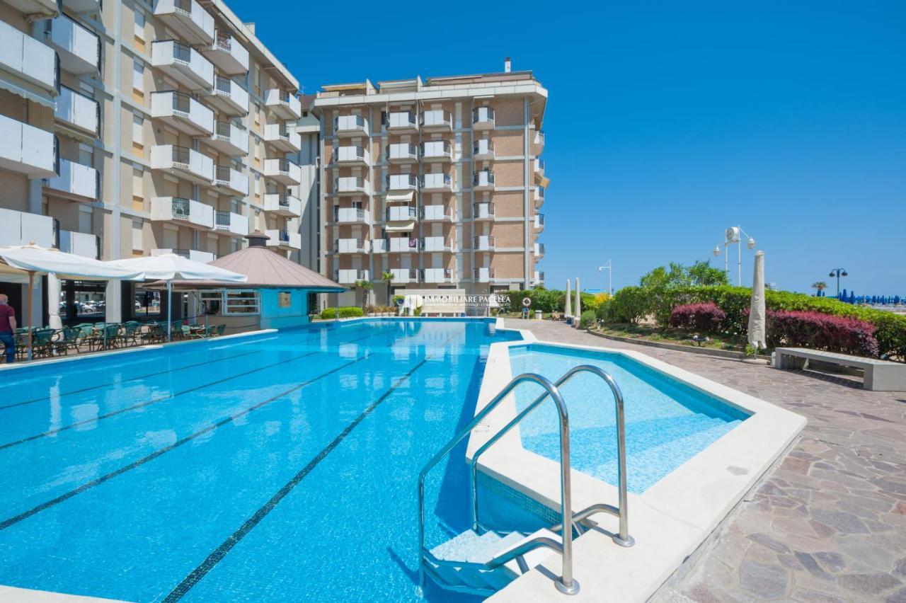 Residence Playa Grande Immobiliare Pacella Lido di Jesolo Exterior photo